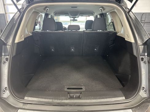 Certified 2021 Nissan Rogue SV image 39