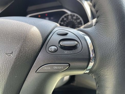 Used 2024 Nissan Murano SL AWD/4WD image 18