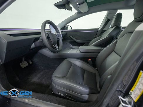 Used 2025 Tesla Model 3 Long Range AWD/4WD image 10