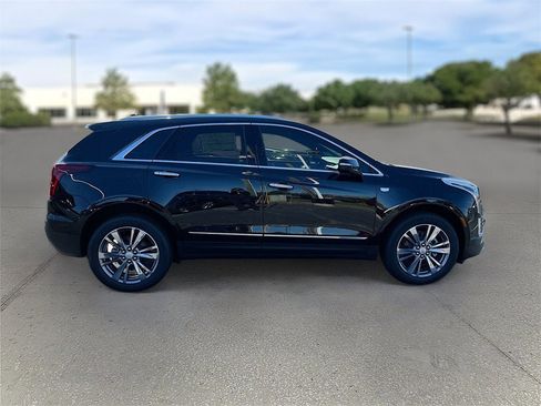 New 2025 Cadillac XT5 Premium Luxury w/ Technology Package image 8