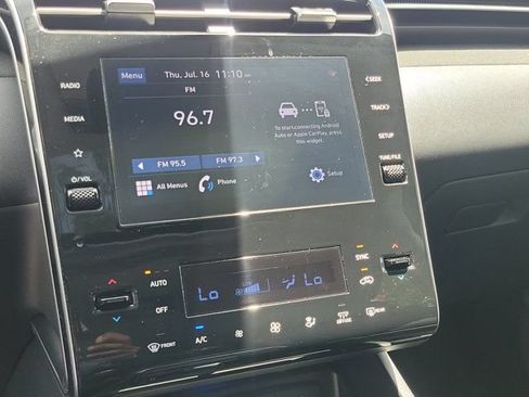 Certified 2023 Hyundai Tucson SEL w/ Convenience Package FWD image 22