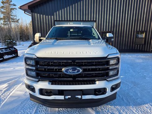 Used 2023 Ford F350 Lariat w/ Lariat Ultimate Package image 11