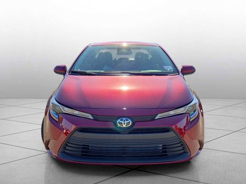 Used 2026 Toyota Corolla LE image 5