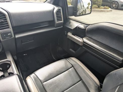 Used 2018 Ford F150 Raptor w/ Equipment Group 802A Luxury image 16