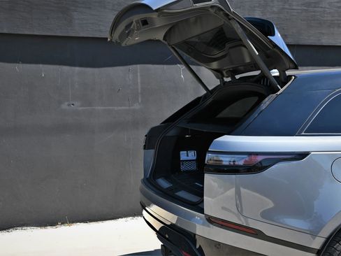Used 2024 Land Rover Range Rover Velar Dynamic SE image 13