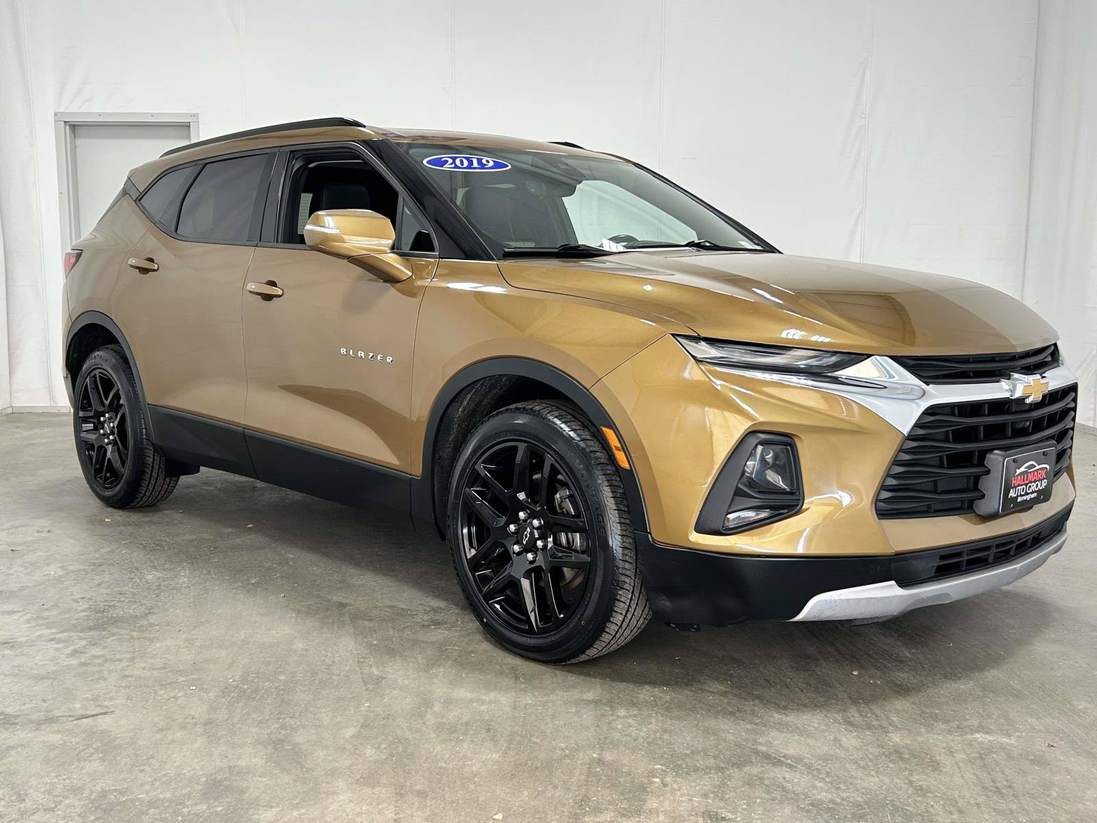 Used 2019 Chevrolet Blazer LT w/ Sun and Wheels Package FWD image 1
