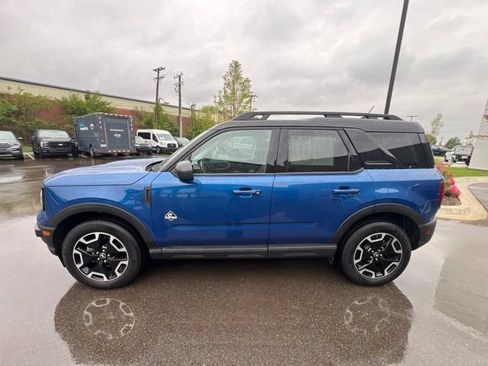 Used 2023 Ford Bronco Sport Outer Banks w/ Tech Package AWD/4WD image 8