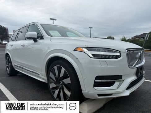 Used 2023 Volvo XC90 T8 Ultimate AWD/4WD image 1