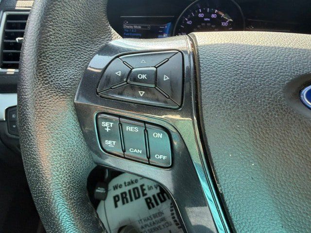 Used 2018 Ford Explorer XLT w/ Equipment Group 201A FWD image 18