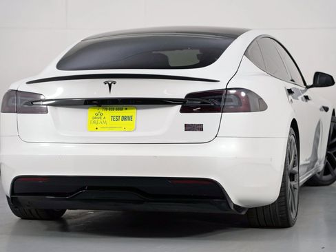 Used 2021 Tesla Model S Plaid image 5