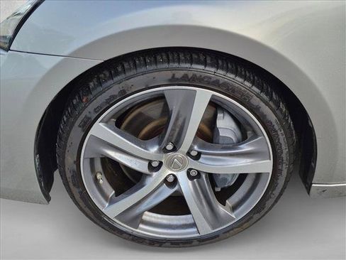Used 2017 Lexus IS 200t RWD image 17