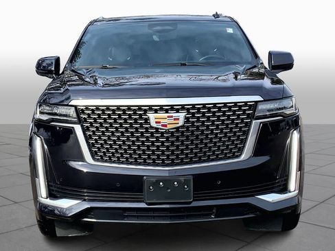 Used 2022 Cadillac Escalade Premium Luxury w/ Performance Package image 3
