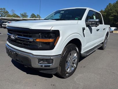 New 2025 Ford F150 XLT w/ Equipment Group 302A MID
