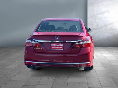Used 2017 Honda Accord Sport image 5