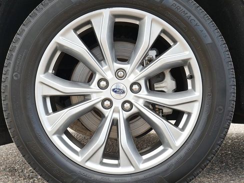 Used 2023 Ford Explorer XLT w/ Equipment Group 202A image 69