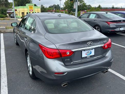 Used 2014 INFINITI Q50 AWD w/ Moonroof Package image 8