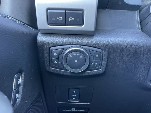 Used 2017 Ford F250 Lariat w/ Snow Plow Prep Package image 46