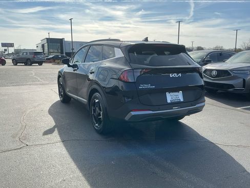 Used 2026 Kia Sportage EX w/ EX Panorama Roof Package image 3