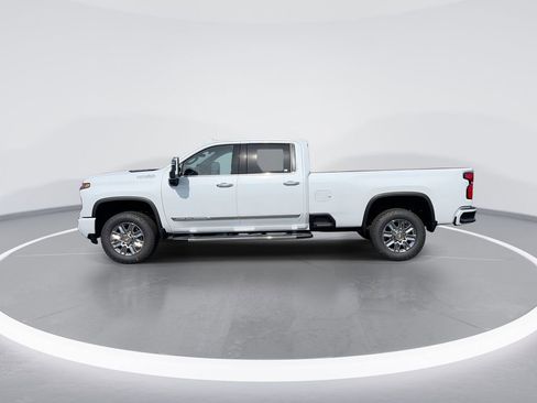 New 2026 Chevrolet Silverado 3500 High Country w/ High Country Premium Package AWD/4WD image 5