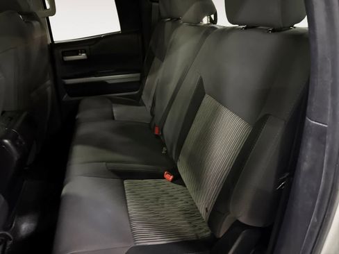Used 2016 Toyota Tundra SR5 w/ SR5 Upgrade Package RWD image 20