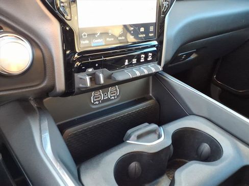 Used 2024 RAM 1500 Laramie image 29