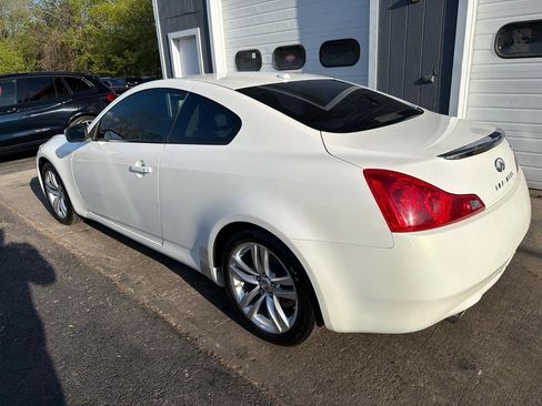 Used 2010 INFINITI G37 Coupe RWD image 6
