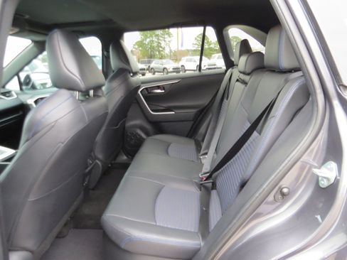 Used 2019 Toyota RAV4 XSE image 14