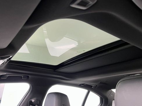 Used 2025 BMW i5 xDrive40 w/ Premium Package image 30