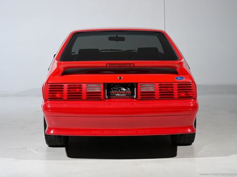 Used 1991 Ford Mustang GT RWD image 5