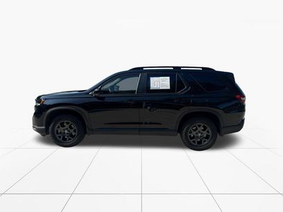 Used 2025 Honda Pilot TrailSport