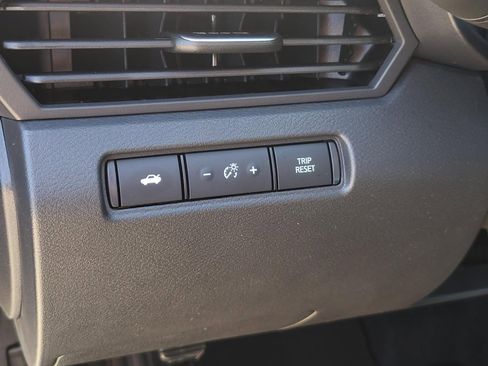 New 2026 Nissan Altima 2.5 SV image 17