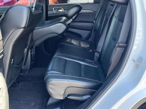 Used 2015 Jeep Grand Cherokee Limited AWD/4WD image 16