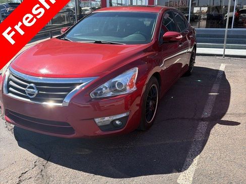 Used 2015 Nissan Altima 2.5 SV w/ Convenience Package image 1
