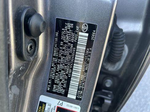 Used 2017 Toyota Camry XLE image 36