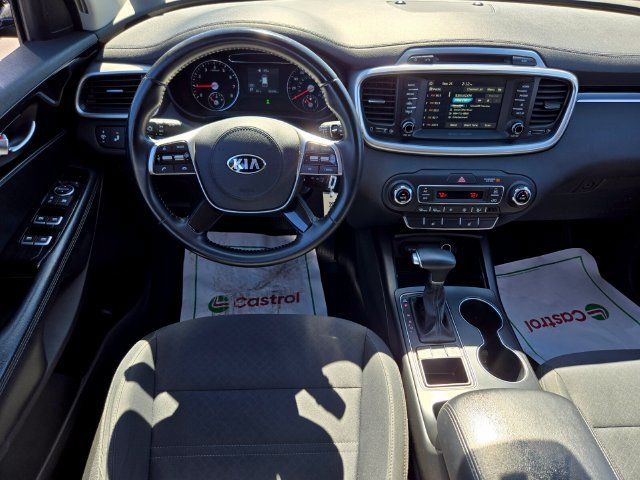 Used 2019 Kia Sorento AWD V6 w/ LX V6 Convenience Package image 13