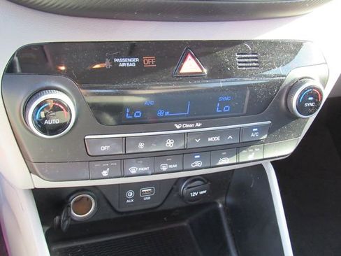 Used 2021 Hyundai Tucson SEL FWD image 23