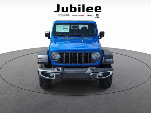 New 2026 Jeep Gladiator Sport image 2