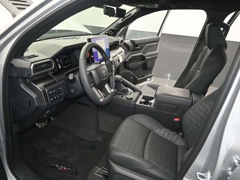 New 2026 Toyota 4Runner TRD Sport Premium w/ Tow Technology Package RWD image 4