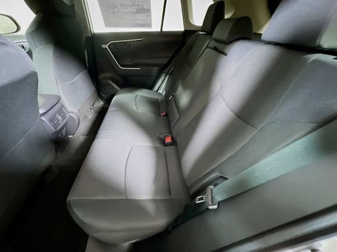 Used 2025 Toyota RAV4 LE AWD/4WD image 21