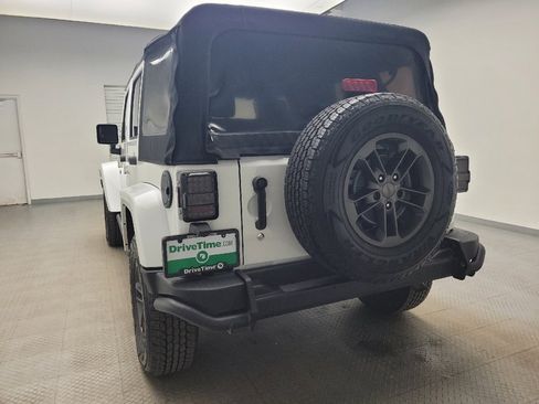 Used 2018 Jeep Wrangler Unlimited Sport AWD/4WD image 6