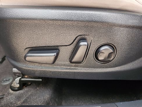 Used 2023 Kia Soul EX FWD image 14