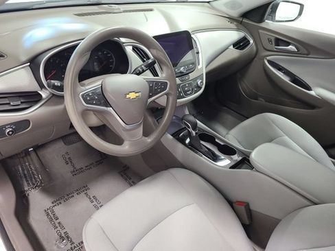 Used 2022 Chevrolet Malibu LS FWD image 21