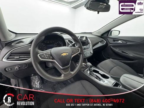 Used 2023 Chevrolet Malibu LT image 16