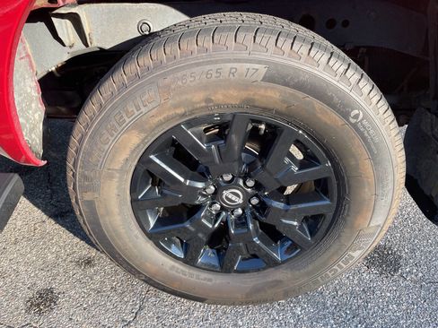 Used 2012 Nissan Frontier S image 13