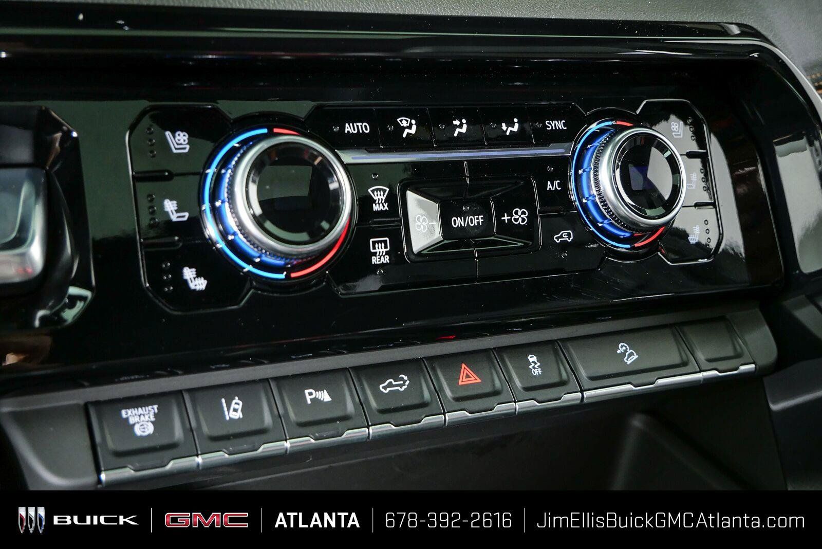 Certified 2026 GMC Sierra 2500 AT4 w/ AT4 Premium Plus Package AWD/4WD image 18