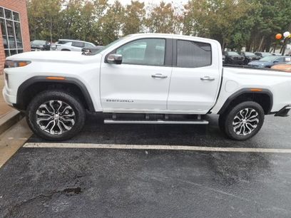 Used 2024 GMC Canyon Denali