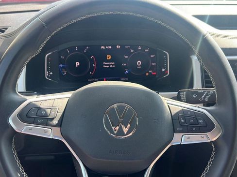 Used 2023 Volkswagen Atlas SE w/ Black Wheel Package AWD/4WD image 26