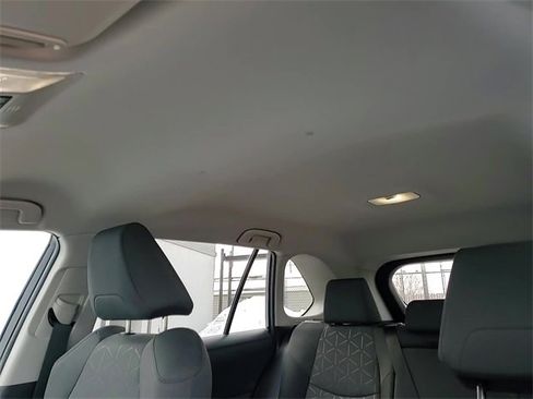 Used 2023 Toyota RAV4 XLE image 20