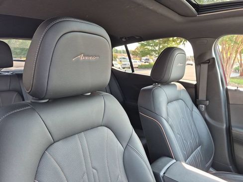 Used 2024 Buick Envista Avenir FWD image 31