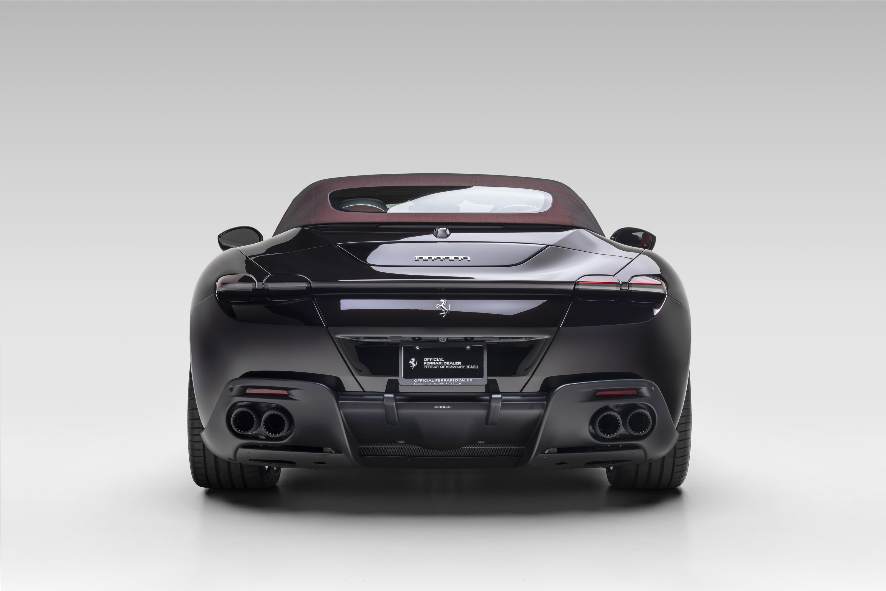 Certified 2026 Ferrari Roma Spider RWD image 5